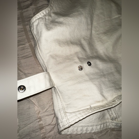 Cream Button-Up Vest - Picture 5 of 7